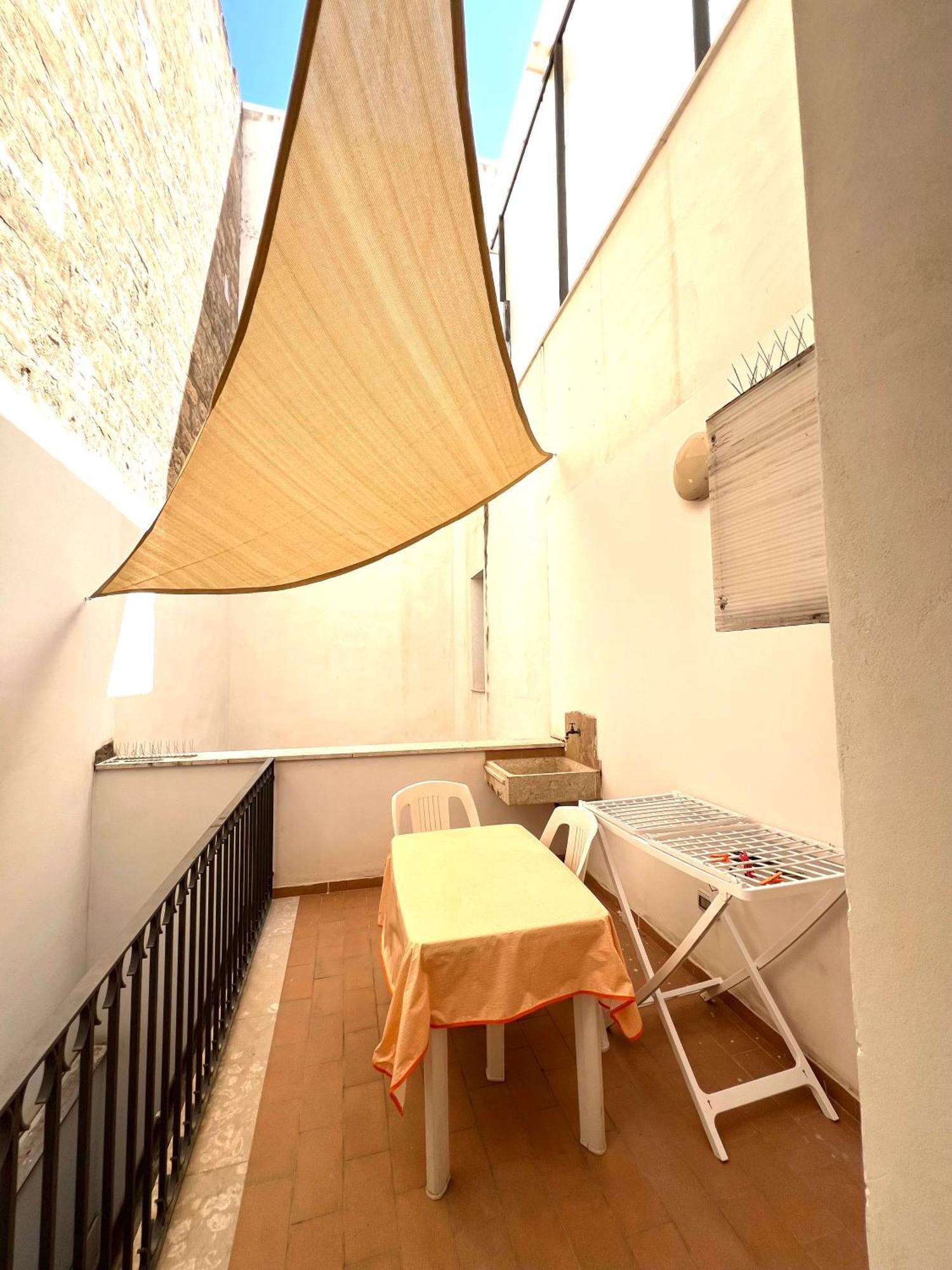 Cortile Bassi 185 Apartment Trapani Exterior photo