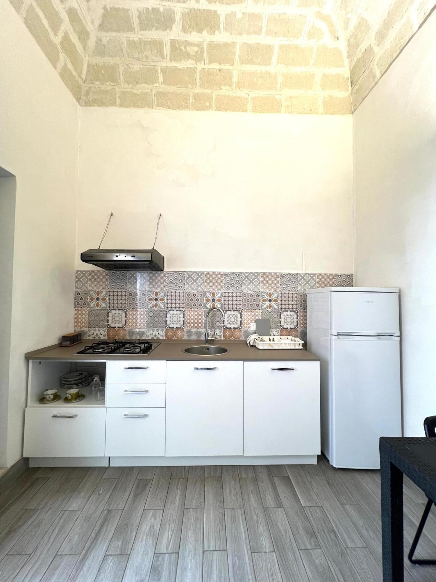Cortile Bassi 185 Apartment Trapani Exterior photo