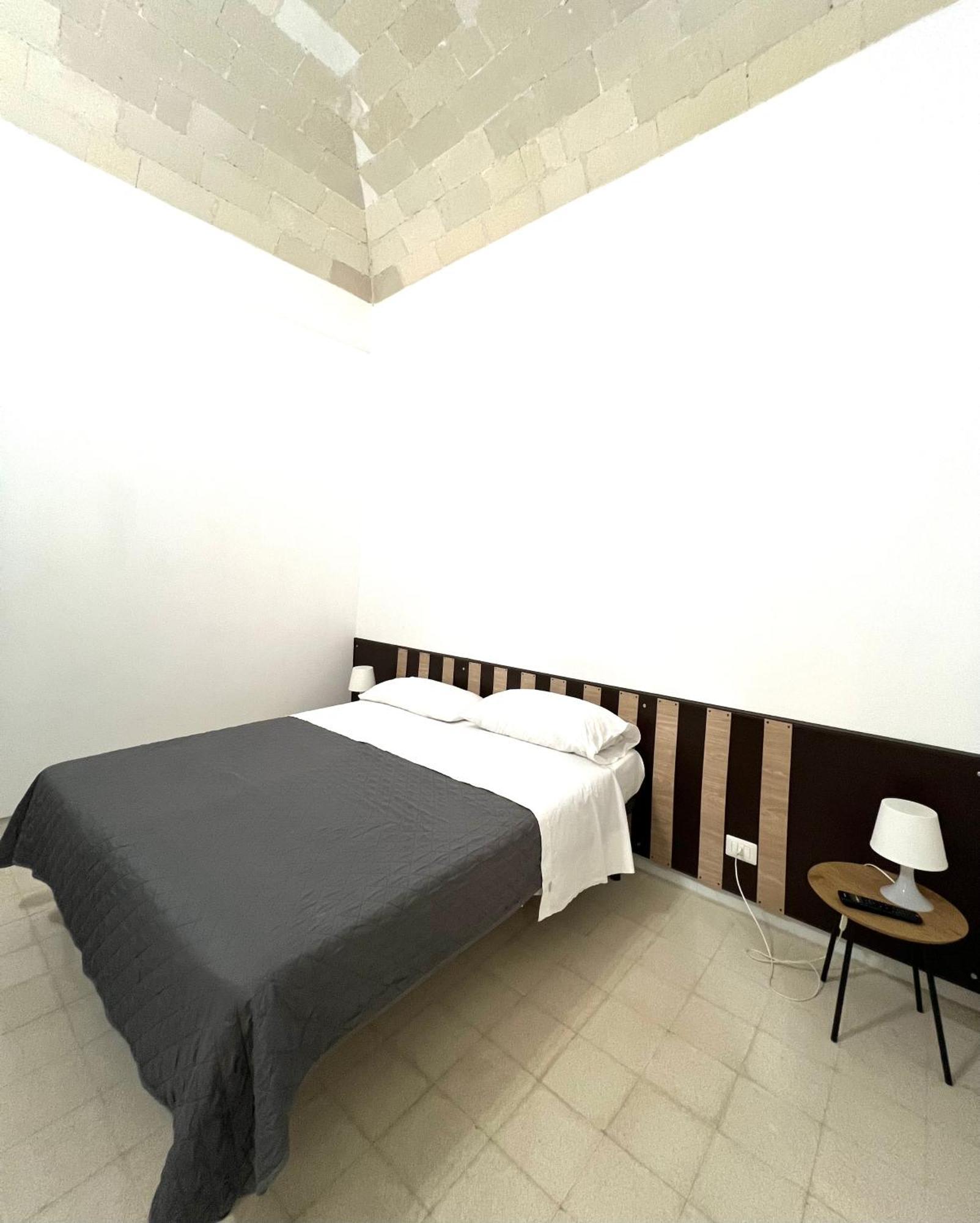 Cortile Bassi 185 Apartment Trapani Exterior photo